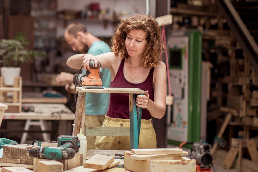 Dlaczego warto prowadzić własną firmę